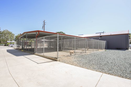 PALS Exterior Kennels